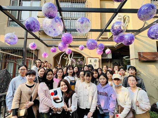 巧手创造 绽放芳华—湖南发展养老组织女员工开展妇女节庆祝活动